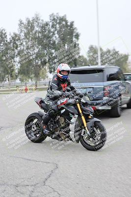 media/Nov-29-2025-TrackDaz (Sat) [[10ae2d9bce]]/Around the Pits/